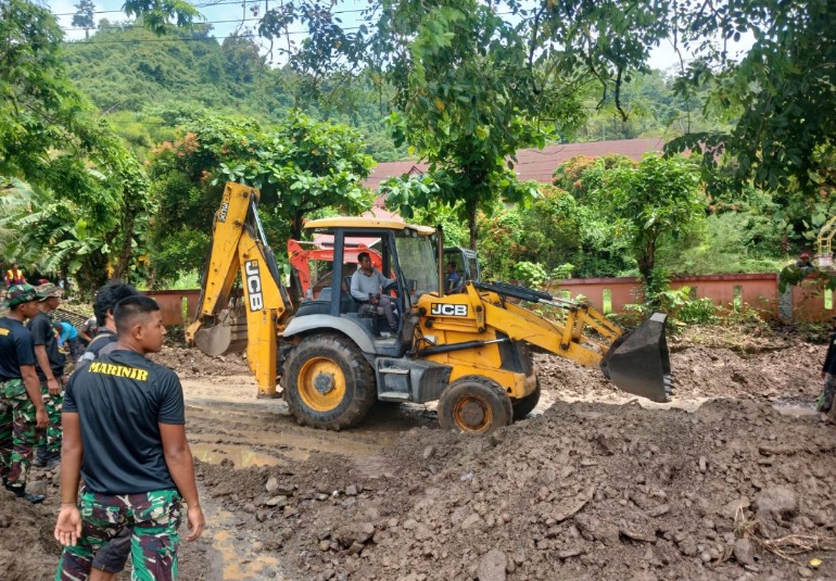 Wali Kota Eva Dwiana Siapkan Bantuan Korban Longsor