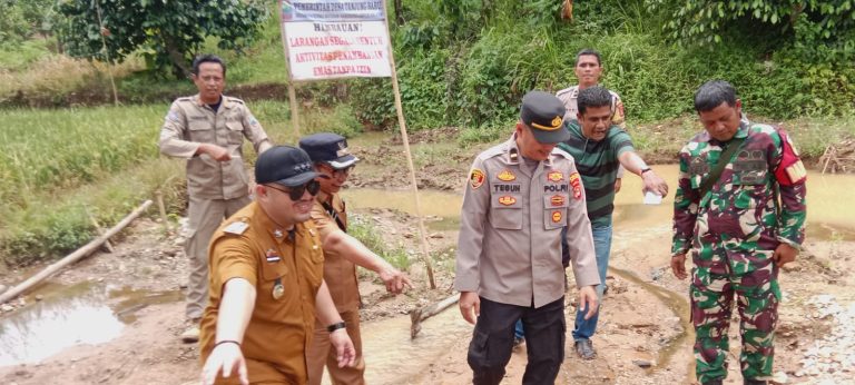 Pastikan Tak Ada Lagi, Camat Merbau Mataram Tinjau Lokasi Tambang Emas Ilegal Desa Tanjung Baru 