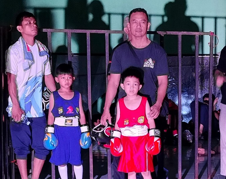 Hanif dan Zubair Raih Juara II Tinju Fight Night Lampung Kelas Junior, Harumkan Nama Tim dan Ponpes Umar Ibnul Khotob
