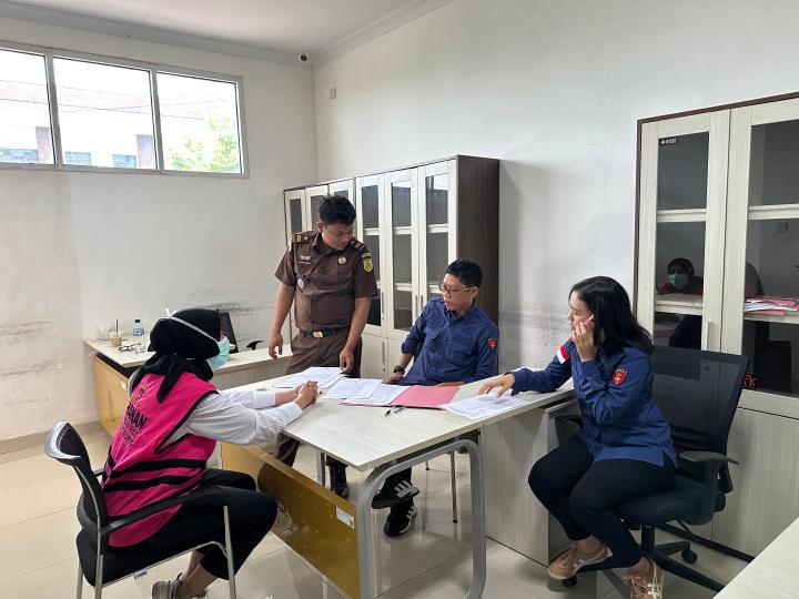 Kejati Lampung Limpahkan Tersangka Korupsi Bank BRI Rp17 Miliar ke Kejari Pringsewu