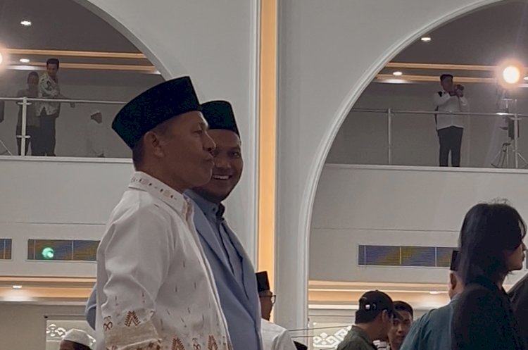 Ada Kak Mustafa dan Arinal di Peresmian Masjid Raya Al Bakrie
