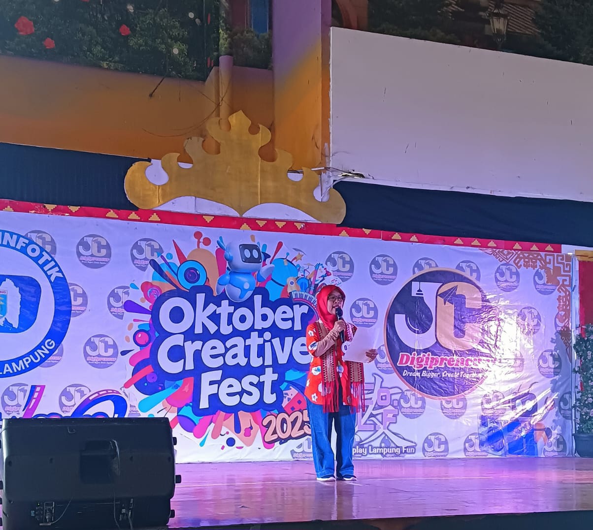 Puisi “Desir Angin Persahabatan” Karya Arsiya Oganara Raih Favorit 1 di JC Got Talent