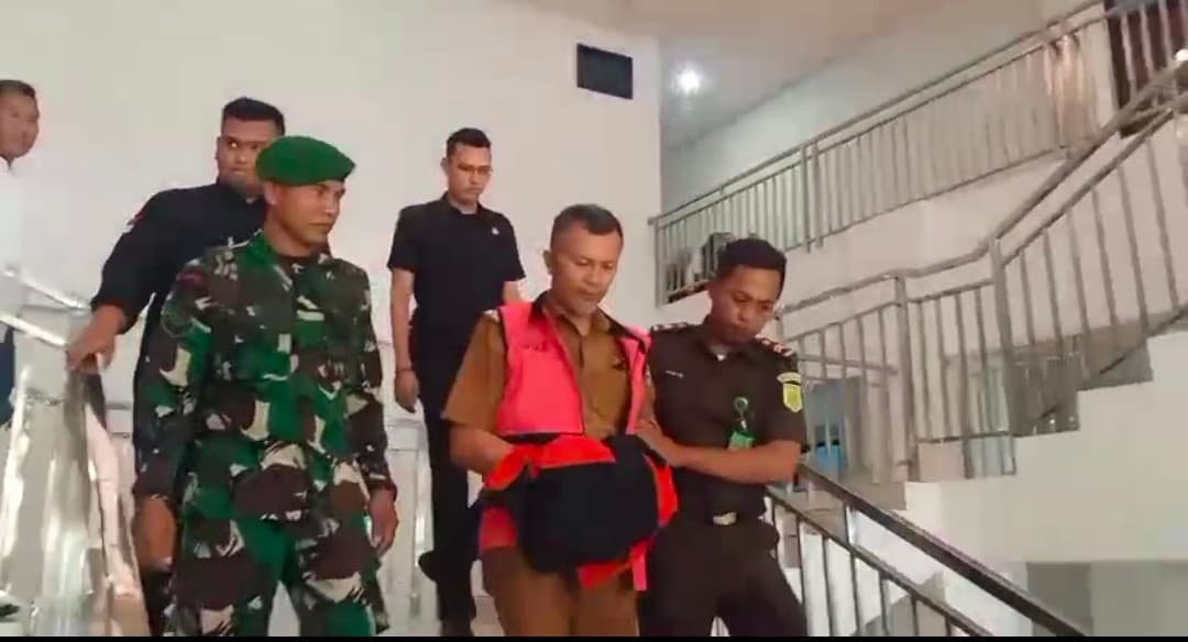 Mantan Kadis DLH Tubaba dan Kabid Pengelolaan Sampah Resmi Tersangka Dugaan Korupsi Dana Rutin