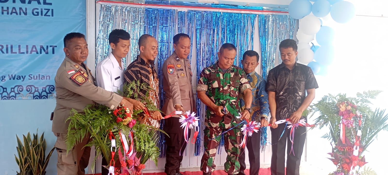 TNI dan Pemerintah Desa Luncurkan Program Makan Bergizi Gratis di Way Sulan
