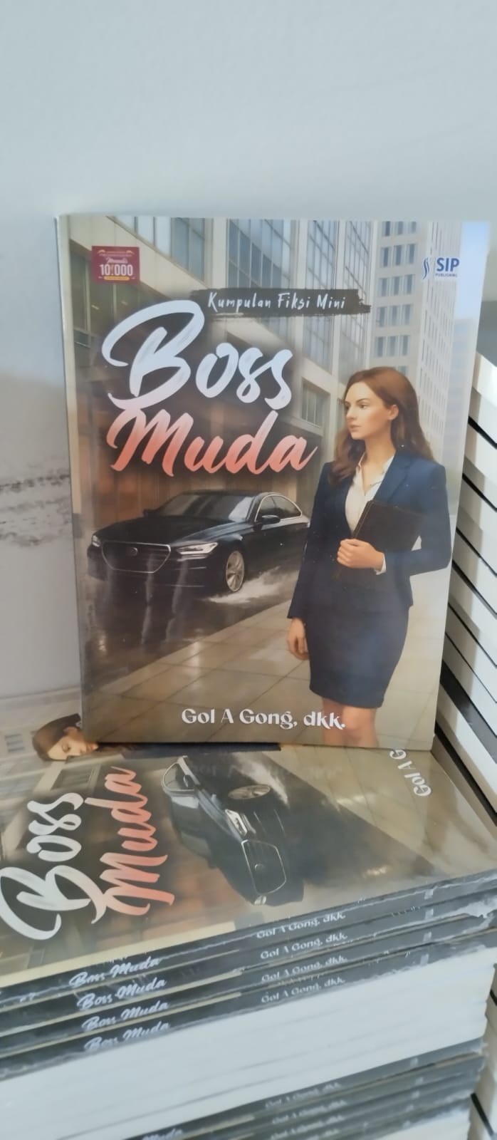 Kumpulan Fiksi Mini Bersama Gol A Gong: Boss Muda