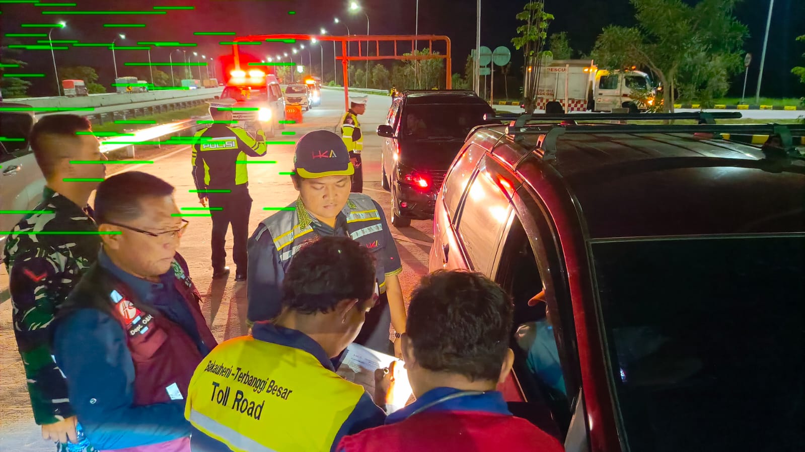 Cegah Kecelakaan, Pengelola Tol Bakter Gelar Operasi Microsleep Dini Hari
