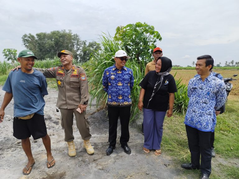 Pemilik Usaha Sekam di Metro Bandel, Camat dan Satpol PP Cuma Janji Cari Solusi