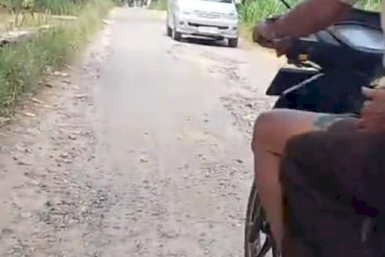 Berani Sekali, Proyek Jalan Mataram-Srikaton Rp3,3 Miliar Sumber DBH Diduga Fiktif Kadis PUPR dan PPK Aksi Bungkam