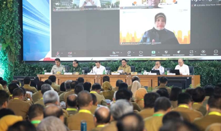 Mendagri Sentil Daerah dengan Inflasi Tinggi: Segera Kendalikan Harga Cabai, Telur, dan Daging Ayam