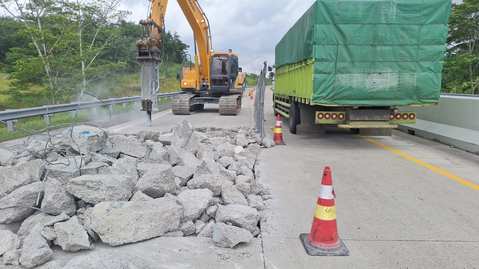 HKA Kejar Pemeliharaan Tol Bakter, Ditarget Rampung Jelang Nataru 2026