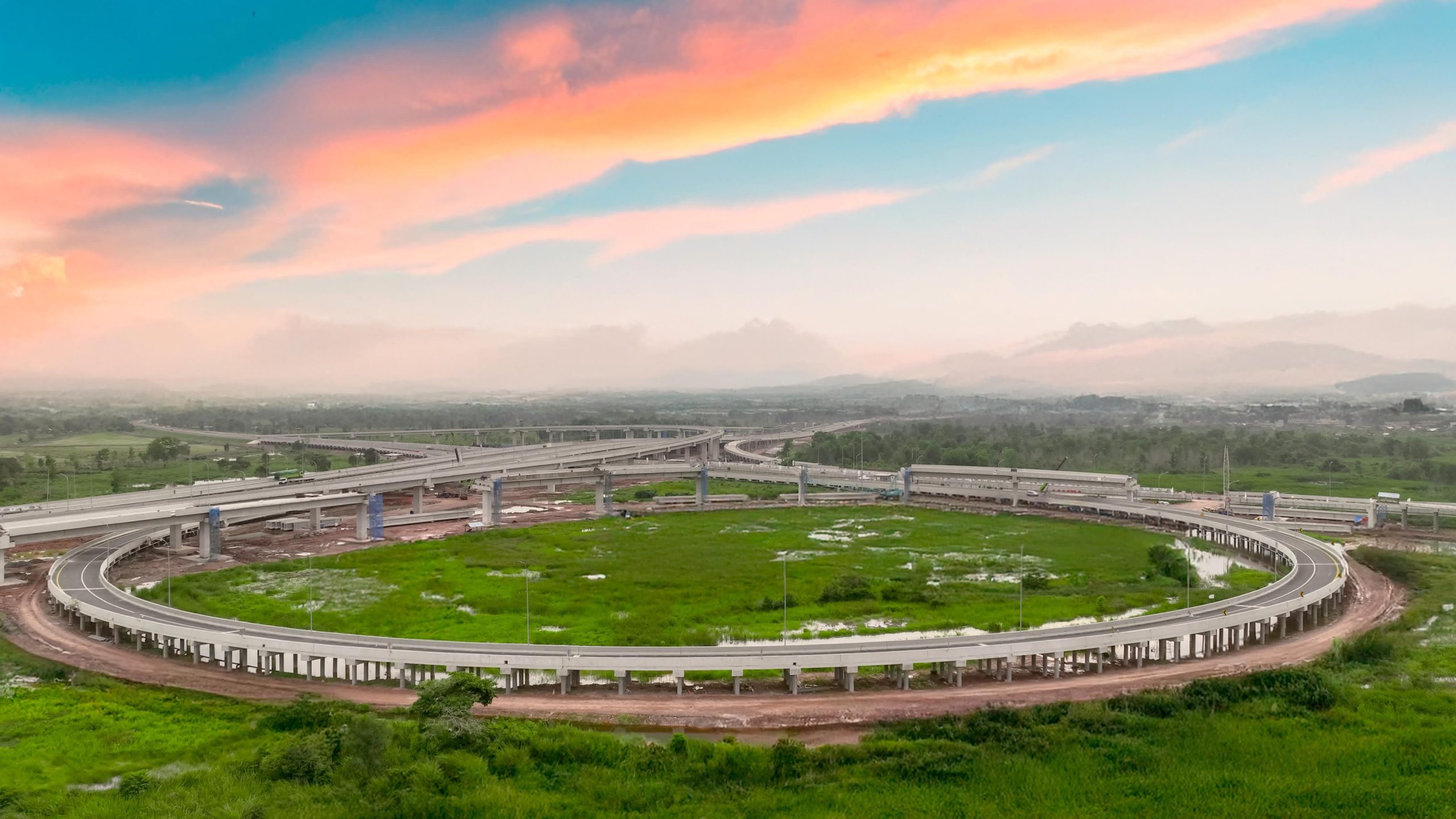 Progres Tol Palembang–Betung Capai 73,84%, Hutama Karya Siapkan Layanan Nataru JTTS