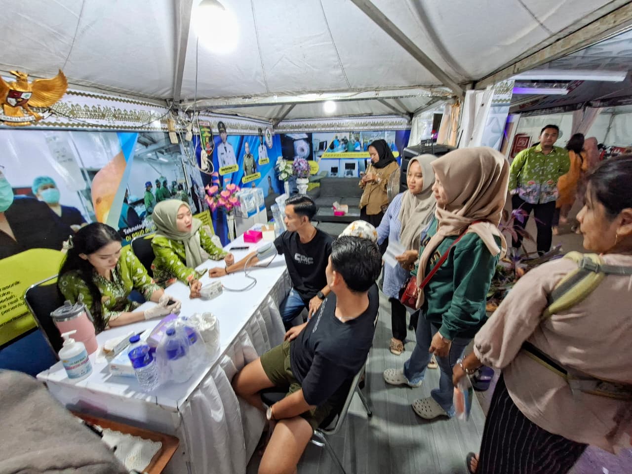 RSUDAM Buka Layanan Gratis di Lampung Fest 2025, Warga Antusias