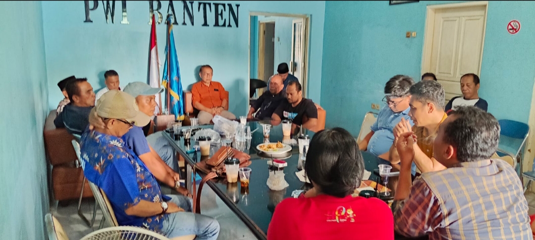 Sely Loamena Resmi Menjadi Plt Ketua PWI Kabupaten Tangerang