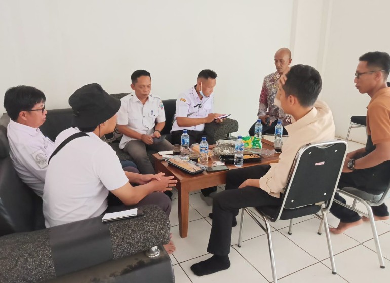 SPPG Berkah Karangpucung Bersinergi dengan DLH Lampung Selatan: Bukti Komitmen Jaga Kelestarian Lingkungan