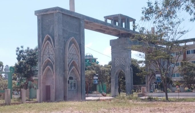 Proyek Gapura Kampus UIN RIL Habiskan Rp10 Miliar Pemborosan dan Melawan Intruksi Presiden Prabowo