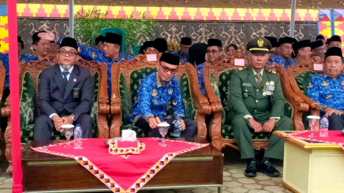 Pemkab dan Forkopimda Tanggamus Gelar Upacara Hari Pahlawan & HKN 2025, Tekankan Semangat Pengabdian dan Kesehatan Bangsa