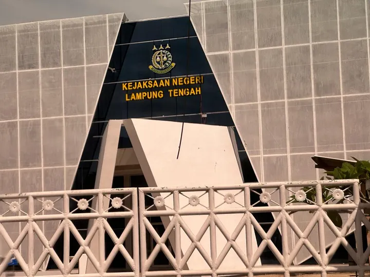 Kejari Mulai Garap Laporan Dugaan Korupsi Yang Libatkan Pejabat dan Paman Bupati Lampung Tengah