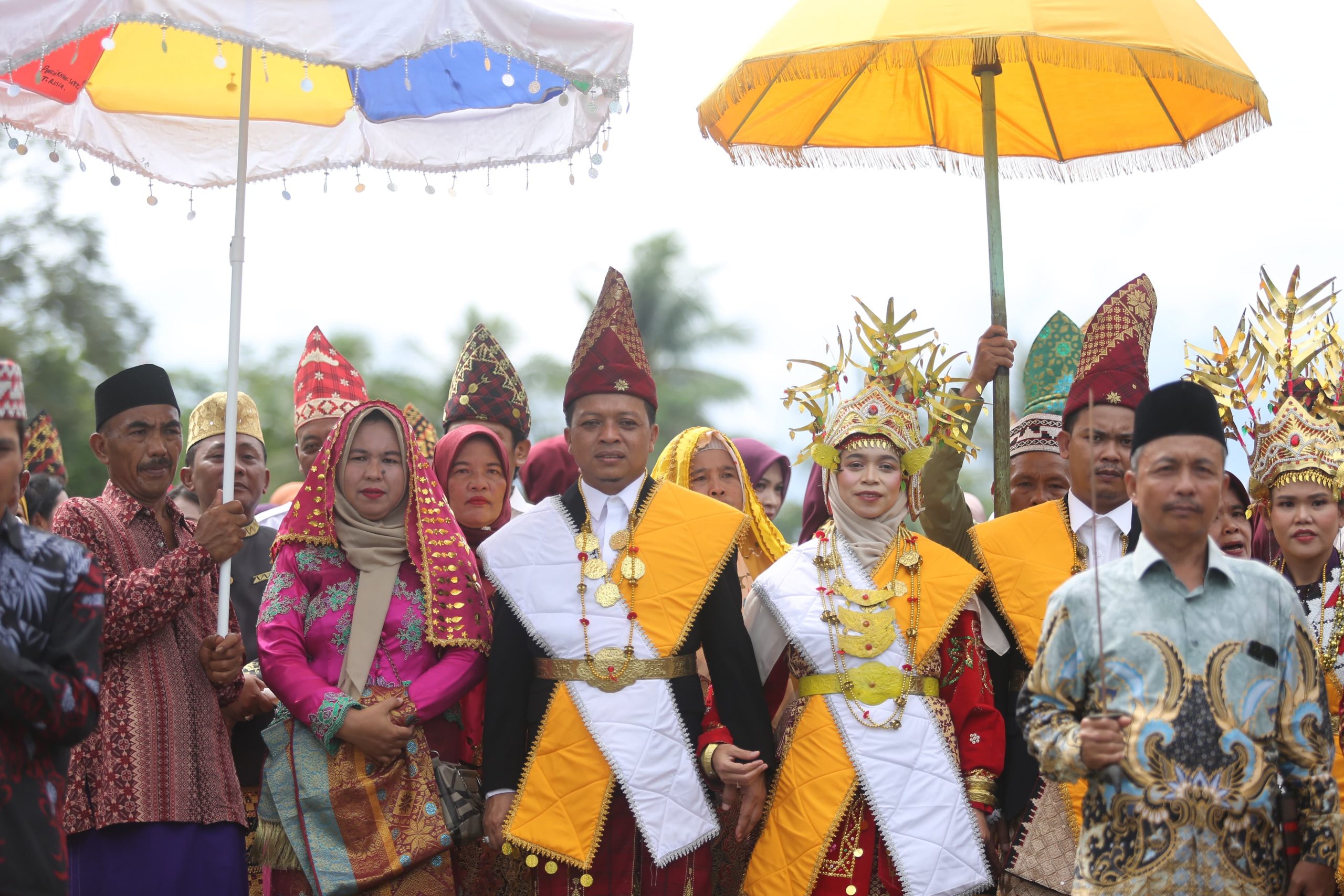 Bupati Pringsewu &amp; Ketua TP-PKK Terima Gelar Adat Dari Penyimbang Adat Saibatin Pardasuka