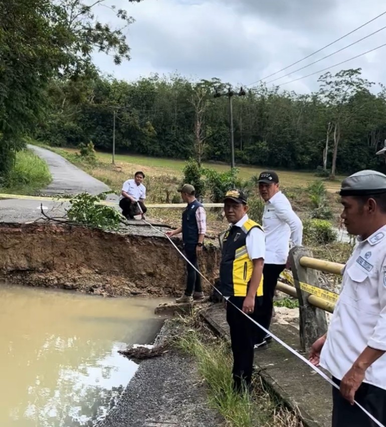 BMBK Lampung Tangani Jembatan Kali Nughik yang Ambruk Akibat Hujan Deras