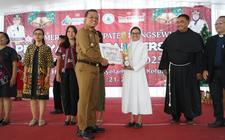 Dihadiri Bupati dan Wabup, Pemkab Pringsewu Gelar Natal Bersama Ouikumene 2025