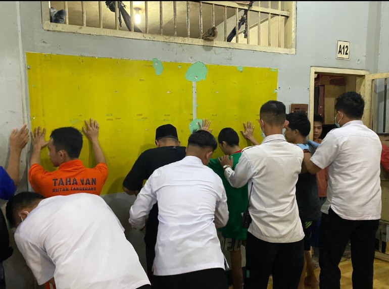 Jaga Kamtib Jelang Pergantian Tahun, Rutan Kelas I Tangerang Lakukan Sidak Kamar Hunian