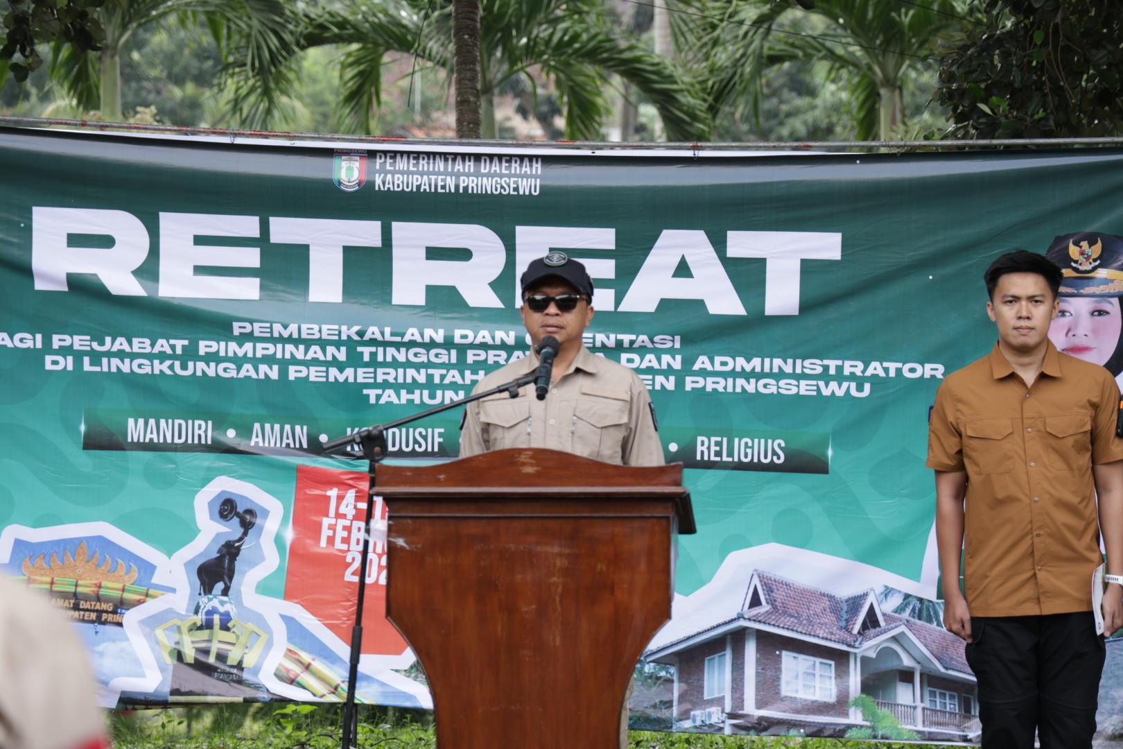 Bupati Pringsewu Tekankan Integritas dan Kinerja Aparatur Lewat Retreat Pembekalan