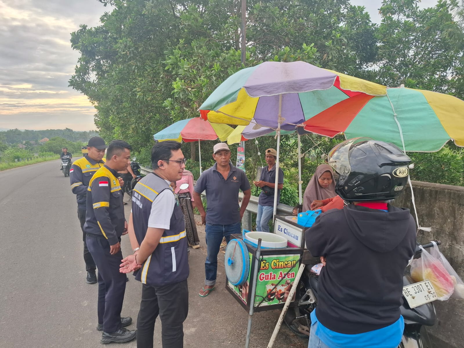Antisipasi Aktivitas Berisiko di Sekitar Tol, Pengelola Tol Bakter Intensifkan Sosialisasi ke Warga