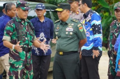 Tinjau Lahan Rindam, Kapolres Lamsel Ingatkan Warga Kooperatif dan Tindak Tegas Pelaku Anarkis