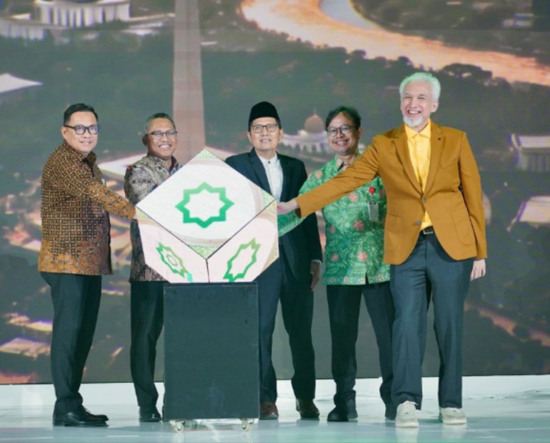 Pegadaian Jadi Panggung Peluncuran Fatwa Bulion, Kepastian Hukum Emas Syariah Menguat