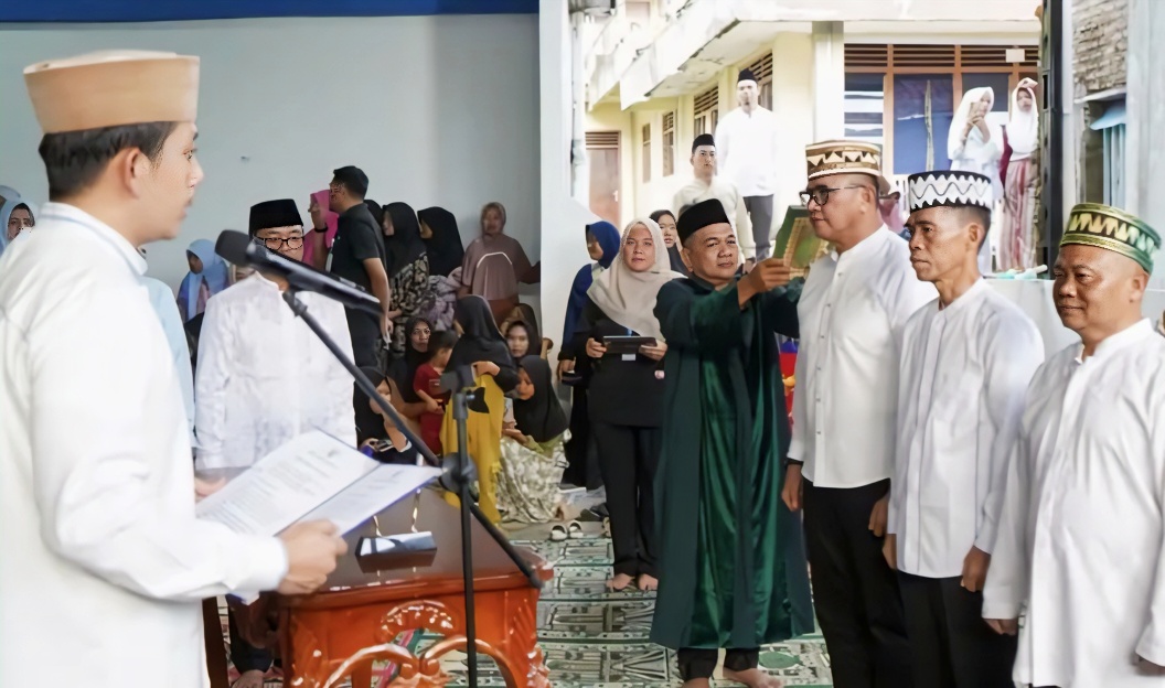 Lantik Pejabat di Masjid Saat Safari Ramadhan, Bupati Egi Copot Kadis Kominfo Lamsel