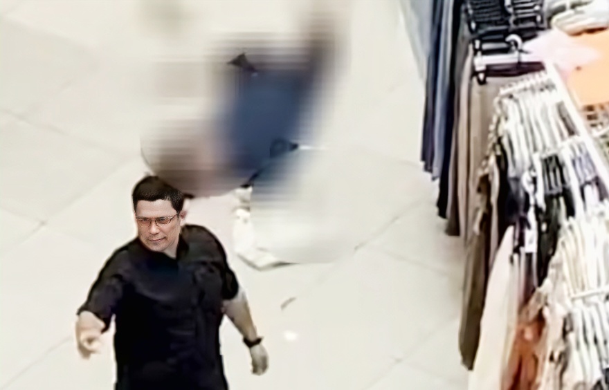 Lebaran Kedua Pengunjung Plaza Medan Fair Digegerkan Aksi Wanita Lompat dari Lantai 4