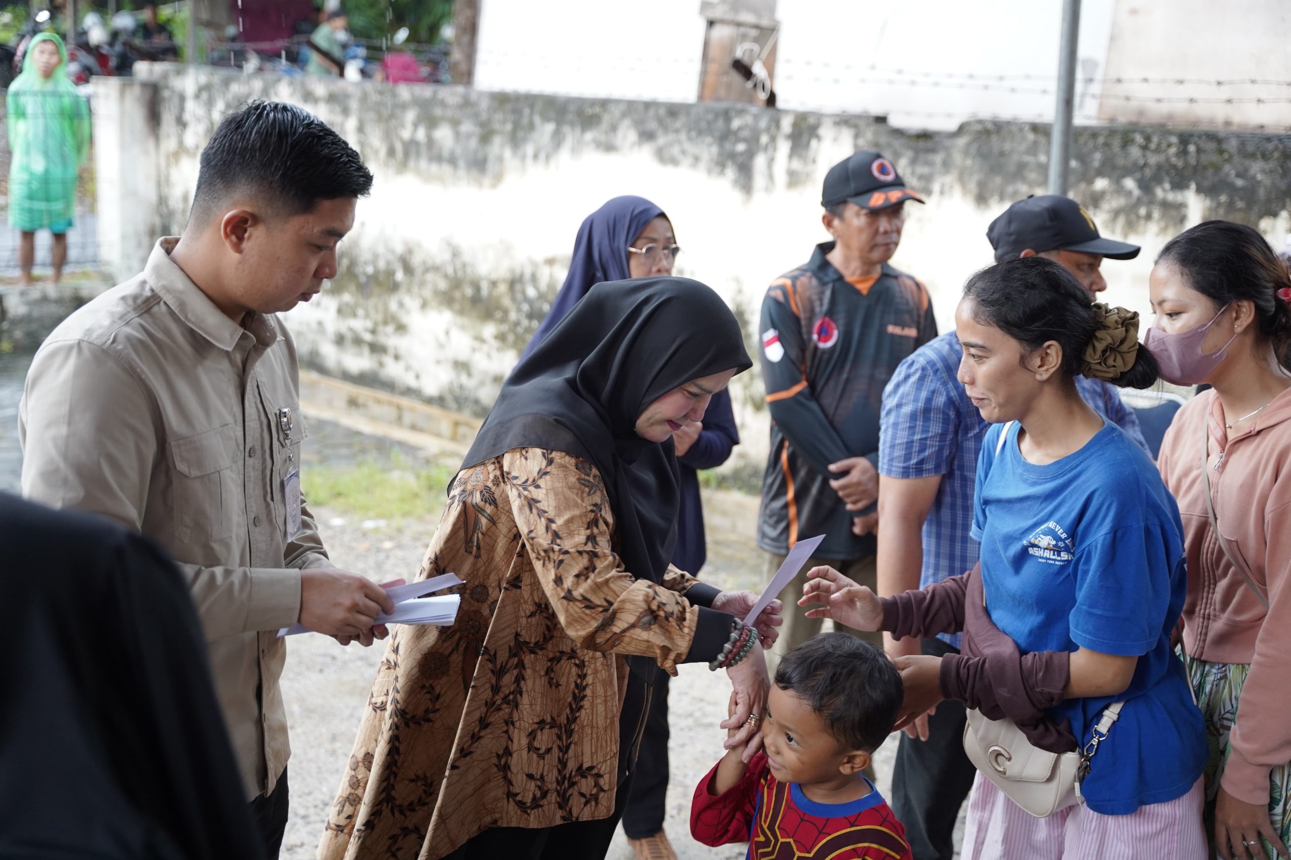 Pemkot Bandar Lampung Salurkan Bantuan untuk Korban Banjir, Eva Dwiana: Setiap Keluarga Dapat Rp1 Juta