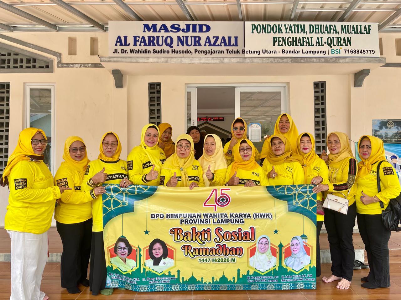 Rayakan HUT ke-45, HWK Lampung Tebar 100 Paket Sembako untuk Yatim dan Dhuafa di Bulan Ramadan