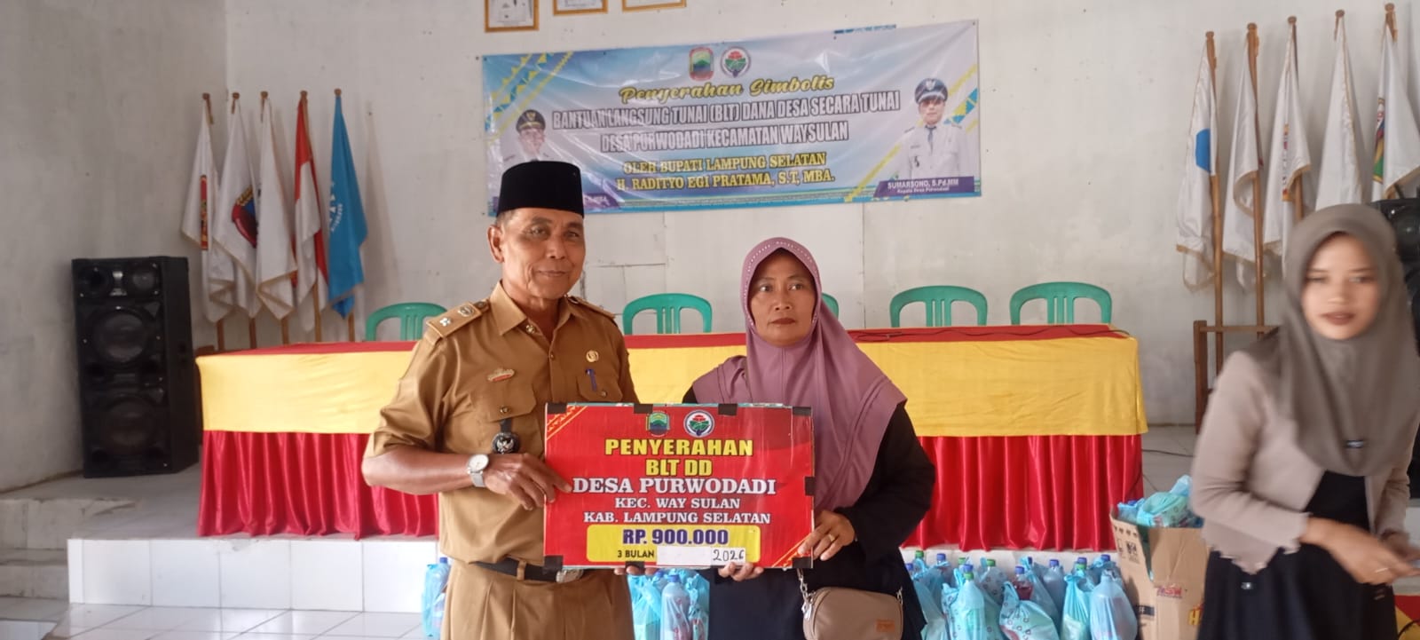 Pemerintah Desa Purwodadi Bagikan BLT DD dan Bantuan Dhuafa-Yatim, 70 Warga Terbantu