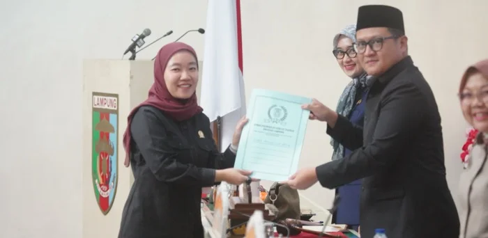 Hujan Interupsi Warnai Paripurna DPRD Lampung, Sembilan OPD Dapat ‘Rapor Merah’ BPK