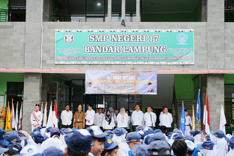 Perkuat Karakter Siswa, Kepala BGTK Lampung Ajak Warga SMPN 17 Bandar Lampung Budayakan Gerakan Indonesia ASRI