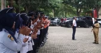Wali Kota Eva Dwiana Tekankan Kedisiplinan dan Kekompakan