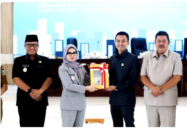 Bupati Pesawaran Sampaikan LKPJ 2025 di Paripurna DPRD, Catat Realisasi Anggaran 90 Persen