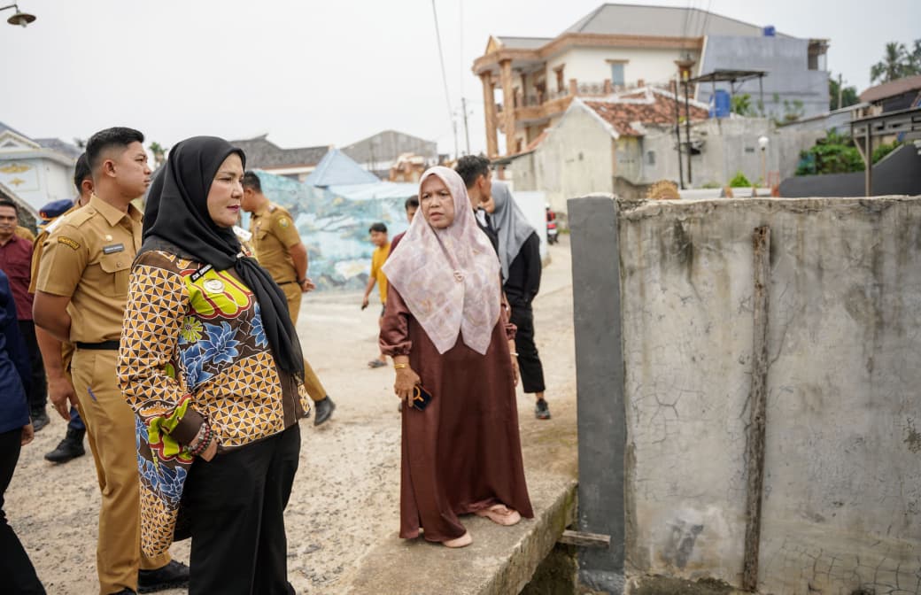 Wali Kota Eva Pastikan Aliran Sungai dan Gorong-Gorong di Perumahan Pujangga Alam Tak Tersumbat