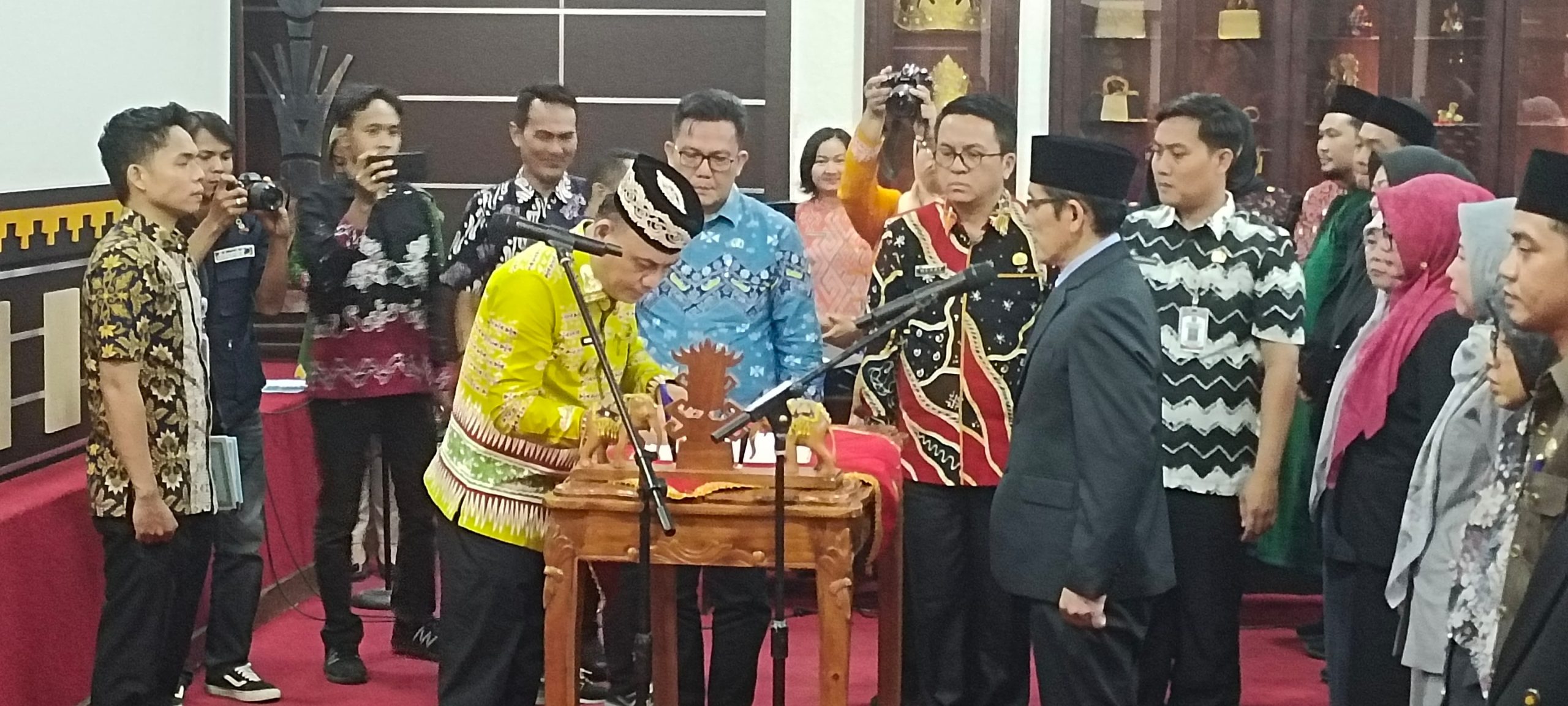 Walikota Lantik 43 Pejabat Administrator hingga Kepsek se-Metro, Ini Daftarnya