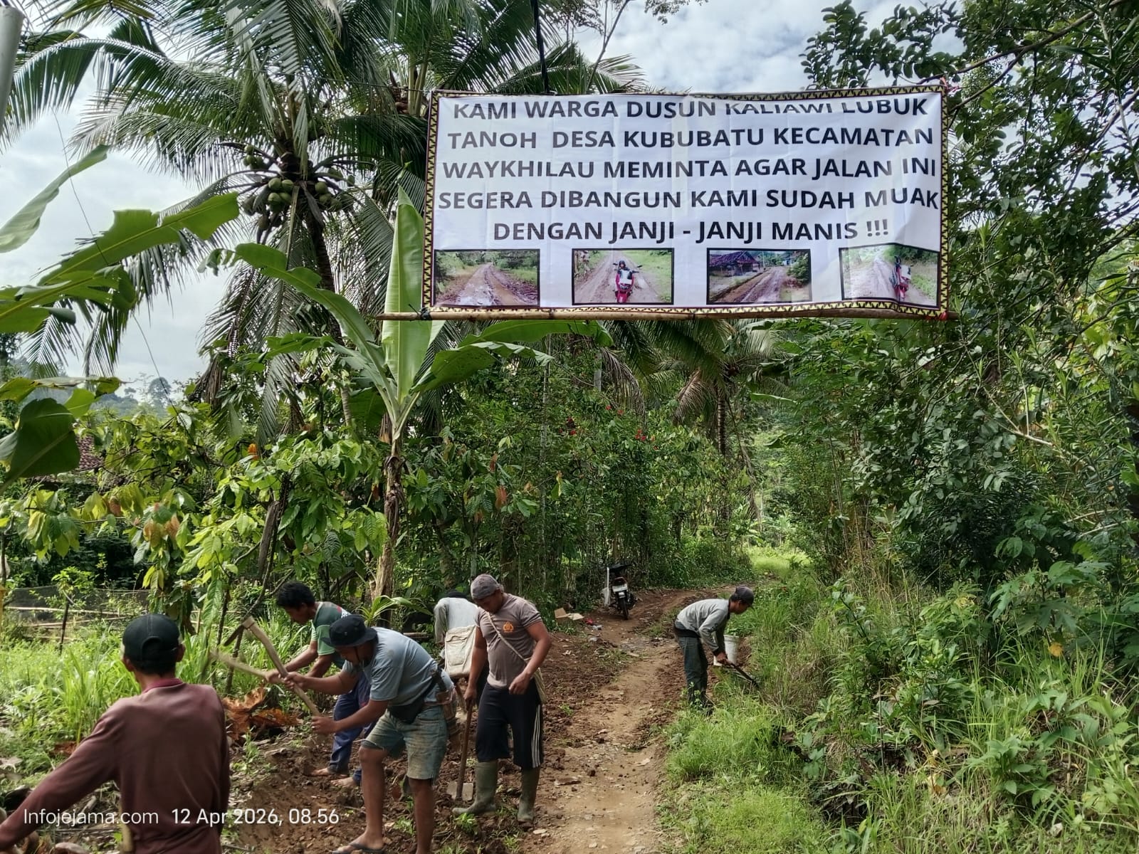Warga Kecewa Dengan Janji-Janji Pemerintah, Jalan Rusak Parah Puluhan Tahun Tak Tersentuh Pembangunan