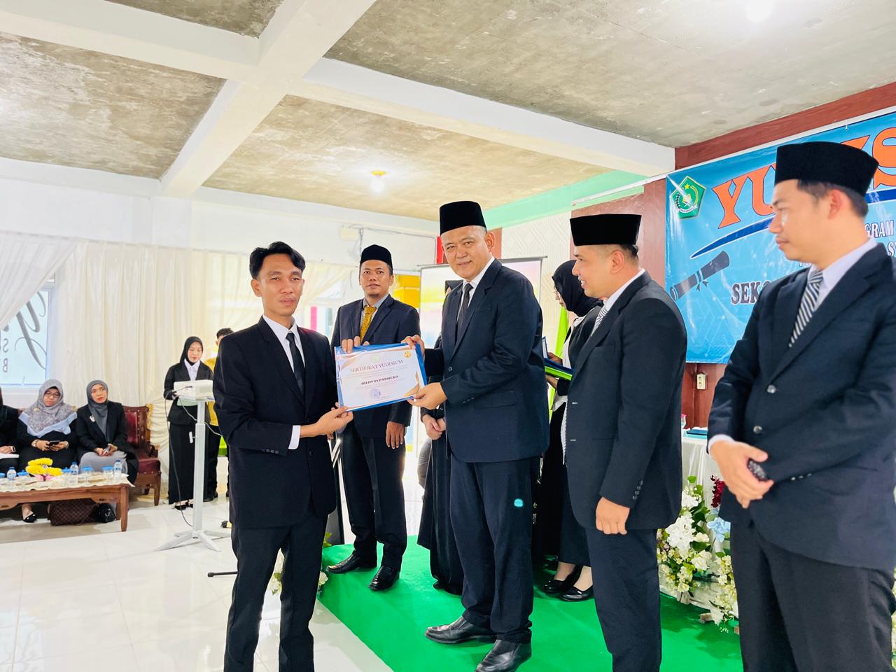 STEBI Tanggamus Luluskan 60 Sarjana Ekonomi, Siap Jadi Agen Perubahan di Masyarakat