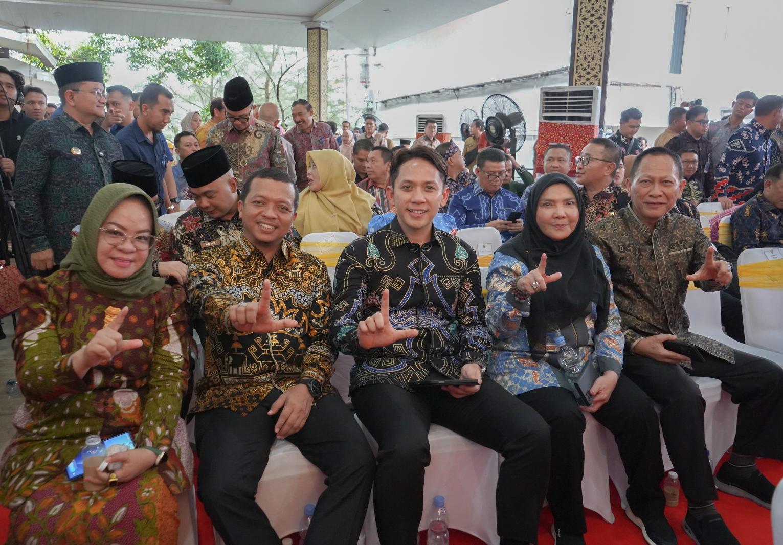 Eva Dwiana Hadiri Halalbihalal Sumbagsel di Palembang, Perkuat Kolaborasi Antar Daerah