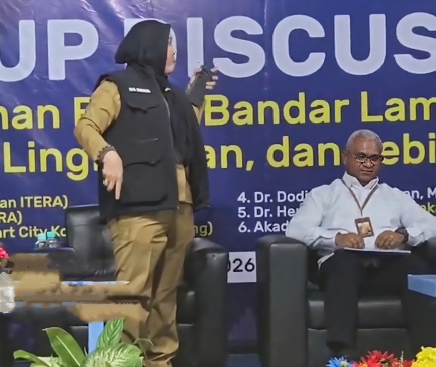 Ketegangan di FGD Banjir: Wali Kota Eva Dwiana ‘Meledak’, Tunjuk Kepala BBWS Elroy Koyari