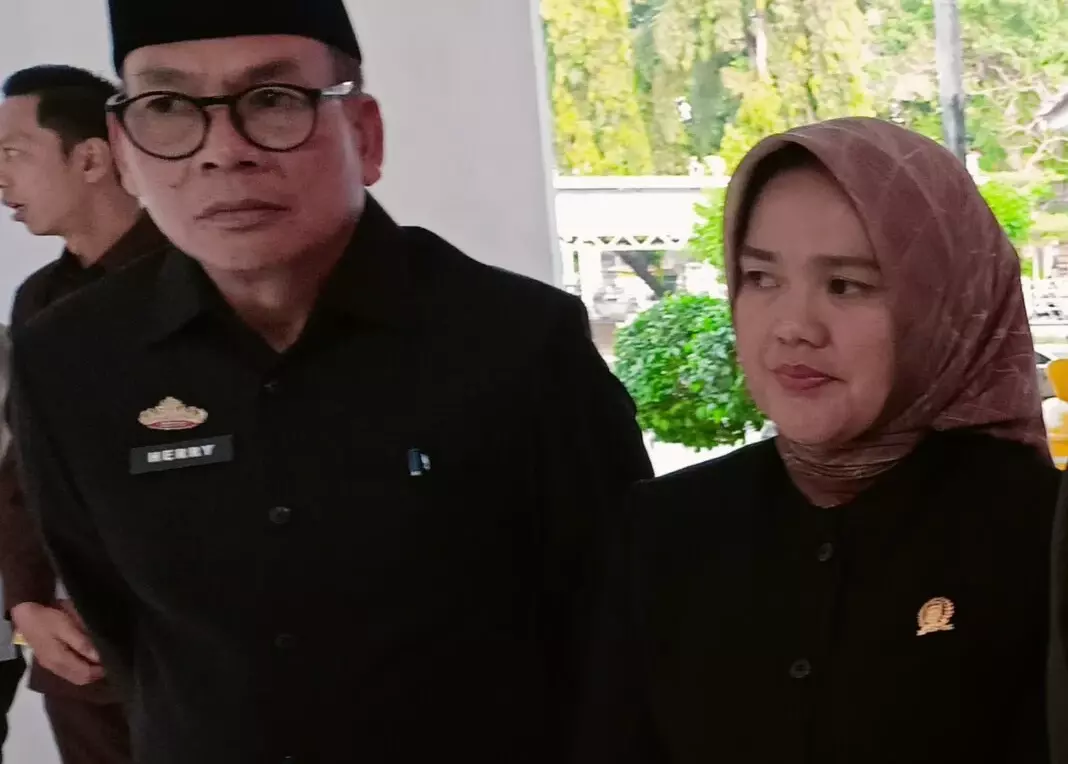 DPRD Lamsel dalam Pusaran Krisis Kepemimpinan: Budaya “Jam Karet” dan Lemahnya Ketegasan Sang Ketua