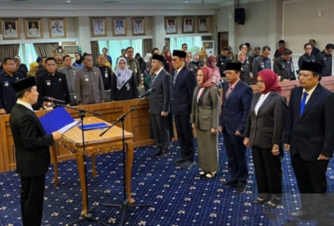Penyegaran Birokrasi: Enam Pejabat Eselon II Pemprov Lampung Resmi Dilantik