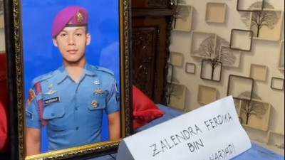 Gugur Saat Pendidikan Denjaka, Pratu Marinir Asal Lampung Utara Dimakamkan Secara Militer