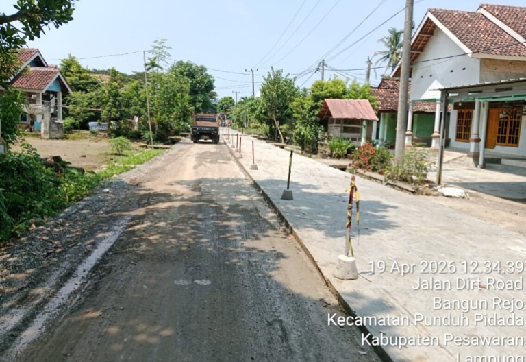 Oknum Aparat Sewot Proyek Jalan Rp48,2 Miliar di Pesawaran Dikritik, LSM Penjara: Sangat Disayangkan