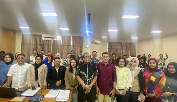 Faisal Chudari di PKPA Peradi UBL: Advokat Bukan Sekadar Cari Nafkah, Moralitas Utama