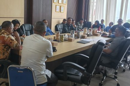Bahas Soal Banjir hingga Rumah Genset, Azana Hotel Mangkir dari Panggilan DPRD Bandar Lampung